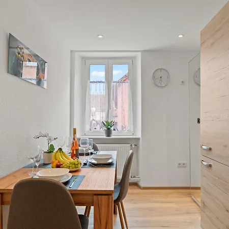 Winetime - - Fuer Bis Zu 3 Personen - Gemuetlich An Der Suedlichen Weinstrasse Zwischen Landau Und Neustadt - Naehe Ludwigshoehe - Rietburg דירה *