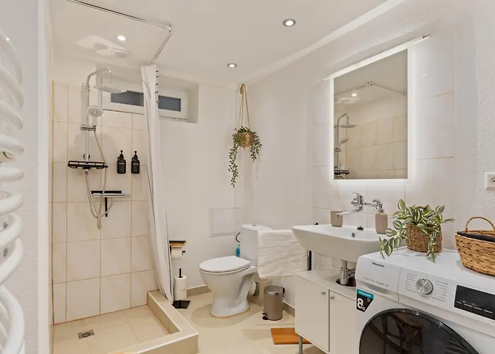 Winetime - - Fuer Bis Zu 3 Personen - Gemuetlich An Der Suedlichen Weinstrasse Zwischen Landau Und Neustadt - Naehe Ludwigshoehe - Rietburg Edenkoben